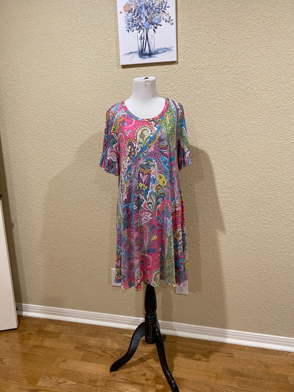 Paisley Short Sleeve Midi Dress in Pink Multi